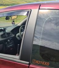 Load image into Gallery viewer, Pair of B pillar vinyls - 3 door